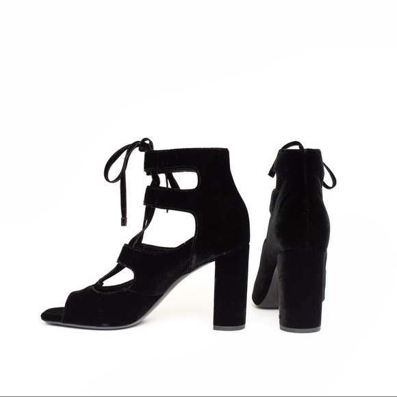 YSL SAINT LAURENT PARIS Loulou lace up velvet sandals - heels - booties - Picture 9 of 11